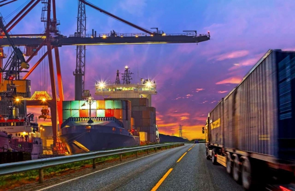 How to Run a Successful Shipping Business Empire